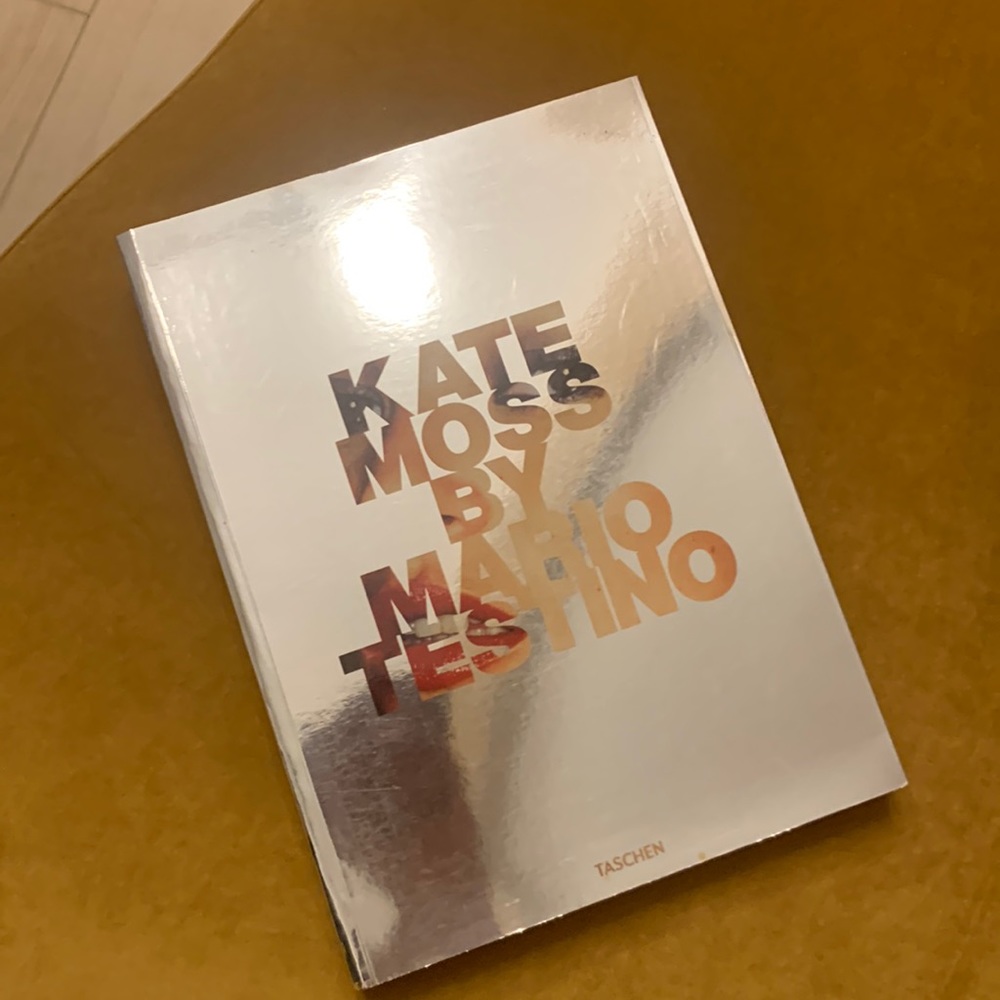 Kate Miss By Mario Testino Book